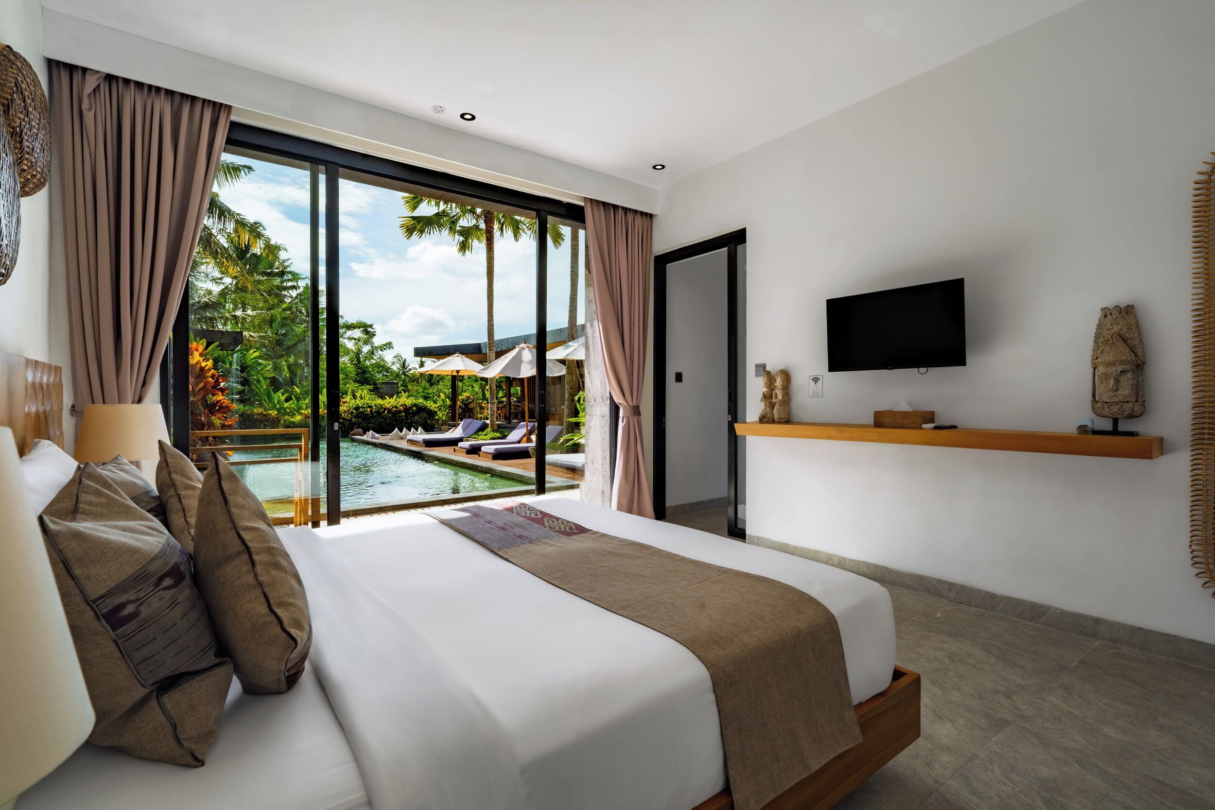 Deluxe Villa, Pool View