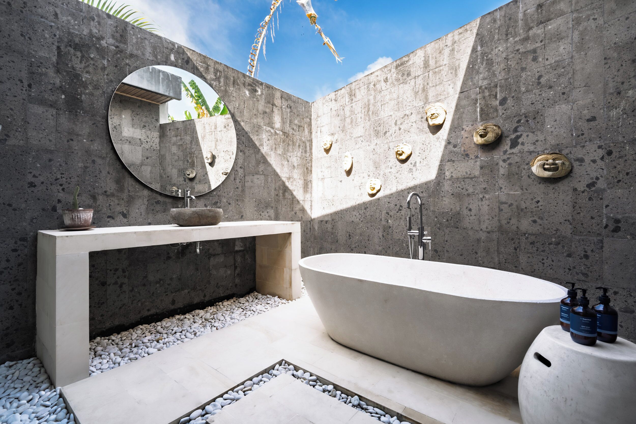 Vila luxo, vista para a piscina | Banheira de imersão