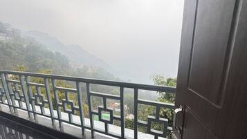 Superior Triple Room, Mountain View | Mountain view