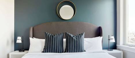 1 bedroom, desk, iron/ironing board, WiFi