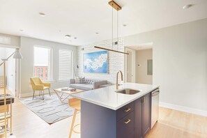 Interior - 2BR Art-Inspired Philly Escape Home (Philadelphia)