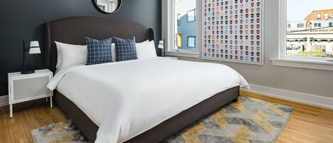 1 makuuhuone, työpöytä, silitysrauta/-lauta, Wi-Fi