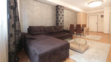 Appartement, 2 slaapkamers, uitzicht op de stad | Woonruimte