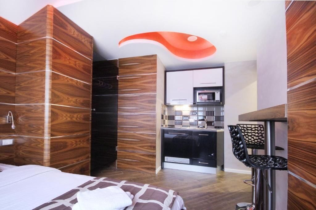 Soundproofing, iron/ironing board, free WiFi