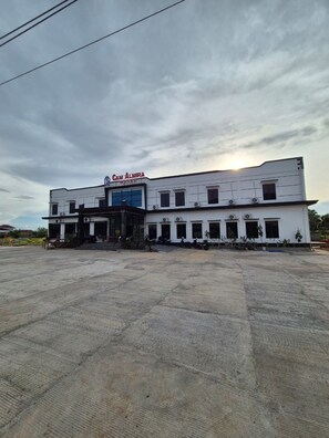 Superior-studio, 1 keskisuuri parisänky, näköala pihalle | Ulkopuoli