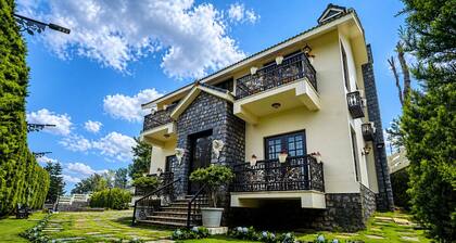 Lynton Resorts