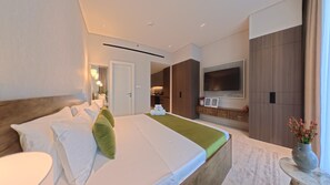 Apartment, 1 King Bed, Pool View | Iron/ironing board, free WiFi - Beverly Boulevard By HMB HOMES (Dubai)