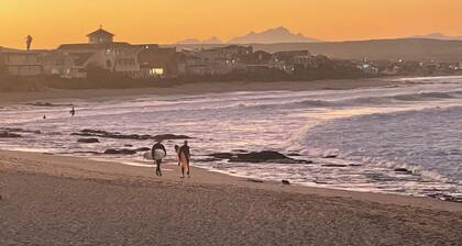 Superb 3-bedroom apartment in lovely Jeffreys Bay perfect for relaxing