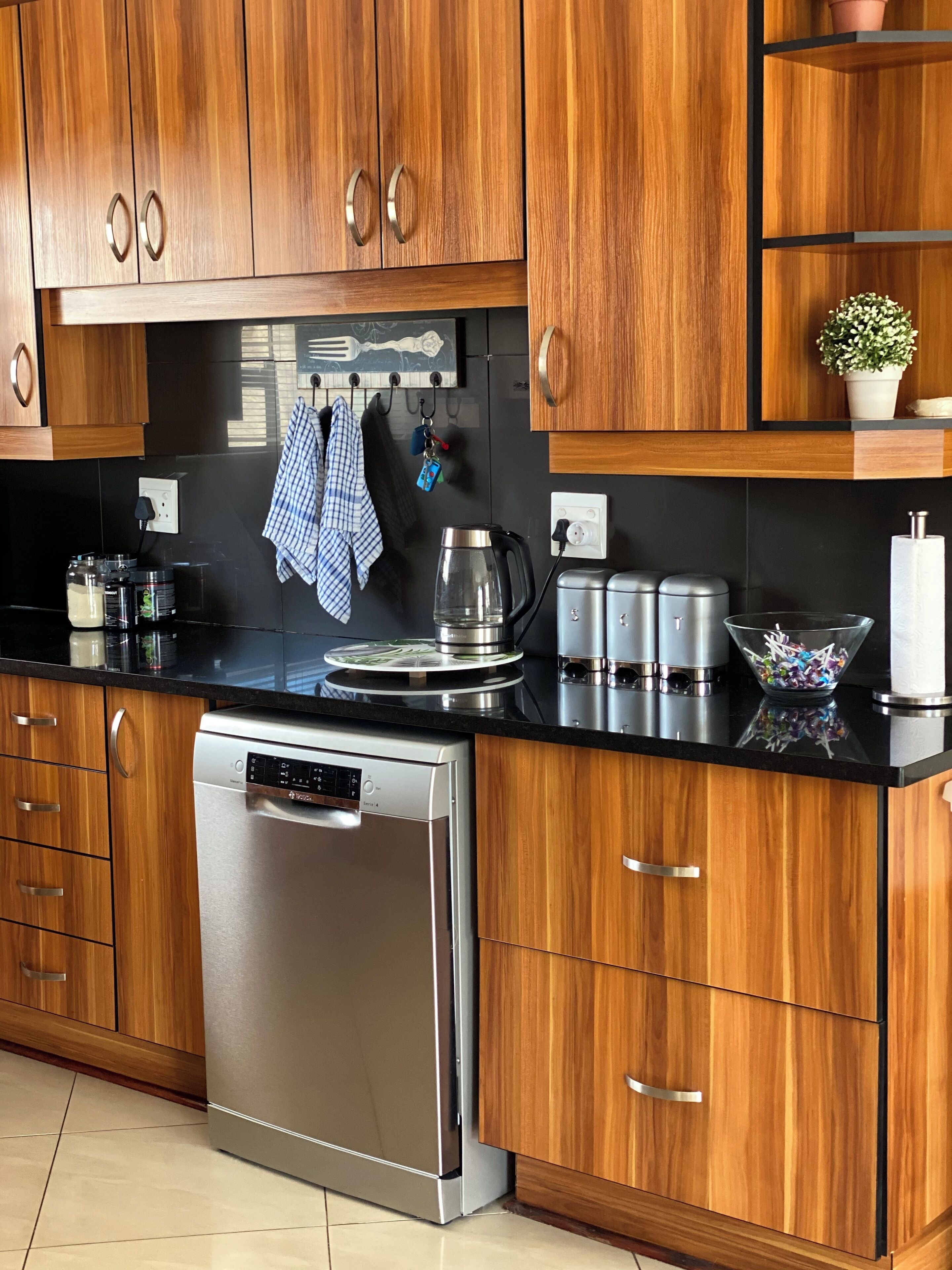 微波爐、焗爐、爐具、洗碗機