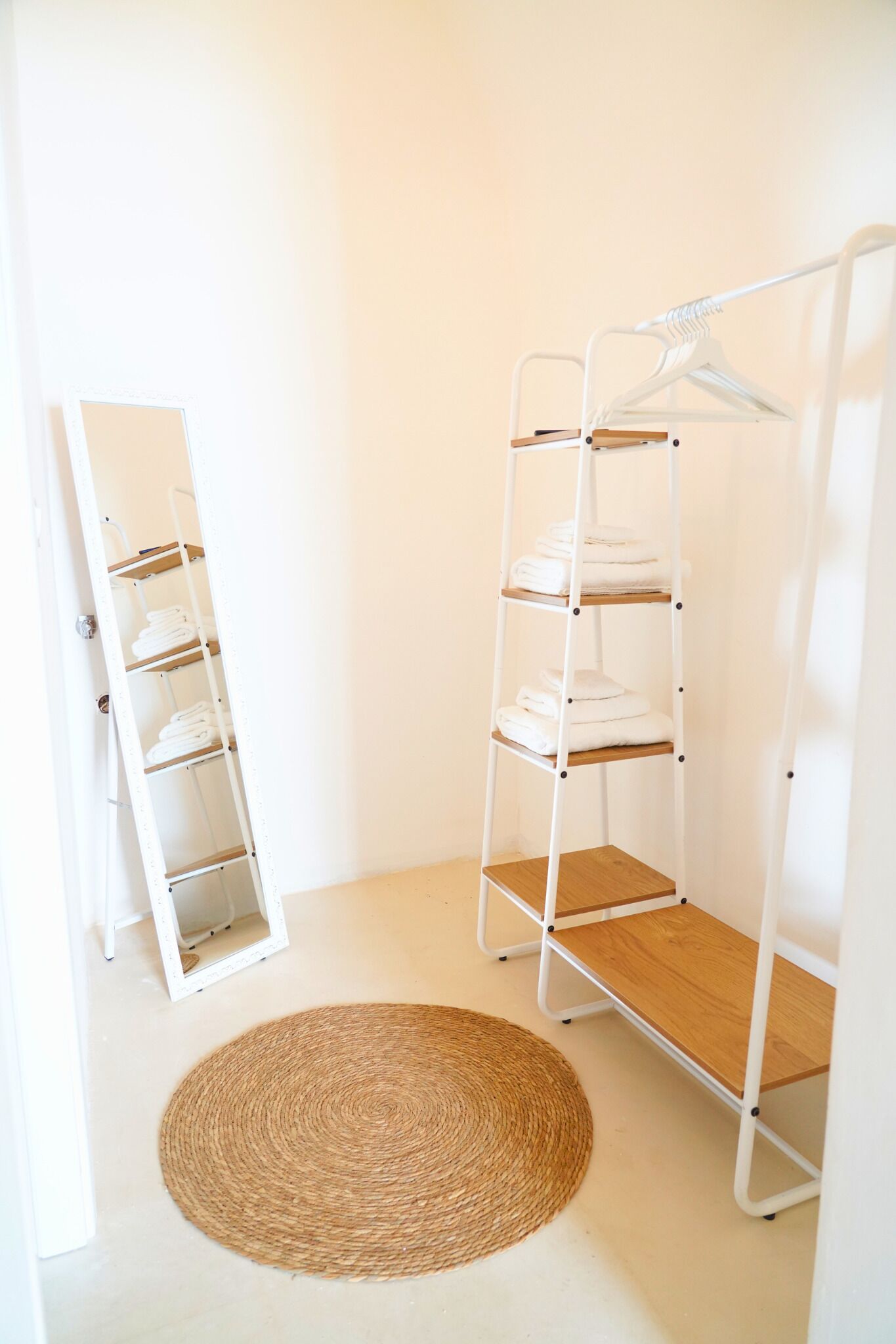 Deluxe House, City View | Interior