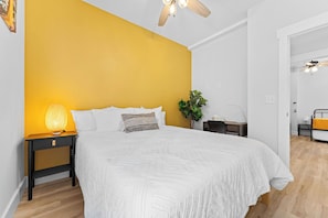 5 makuuhuonetta, silitysrauta/-lauta, vauvan matkasänky, ilmainen Wi-Fi