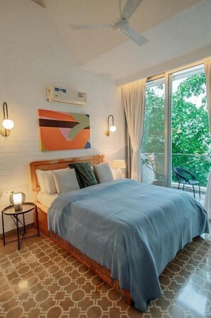 Tabla de planchar con plancha y wifi gratis 