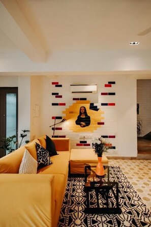 Villa Premium, 2 habitaciones, balcón, vistas a la piscina | Zona de estar