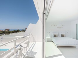 Luxury Βίλα, Ιδιωτική Πισίνα, Θέα στη Θάλασσα | Μπαλκόνι