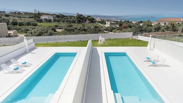 Luxury-Villa, eigener Pool, Meerblick | Strand-/Meerblick