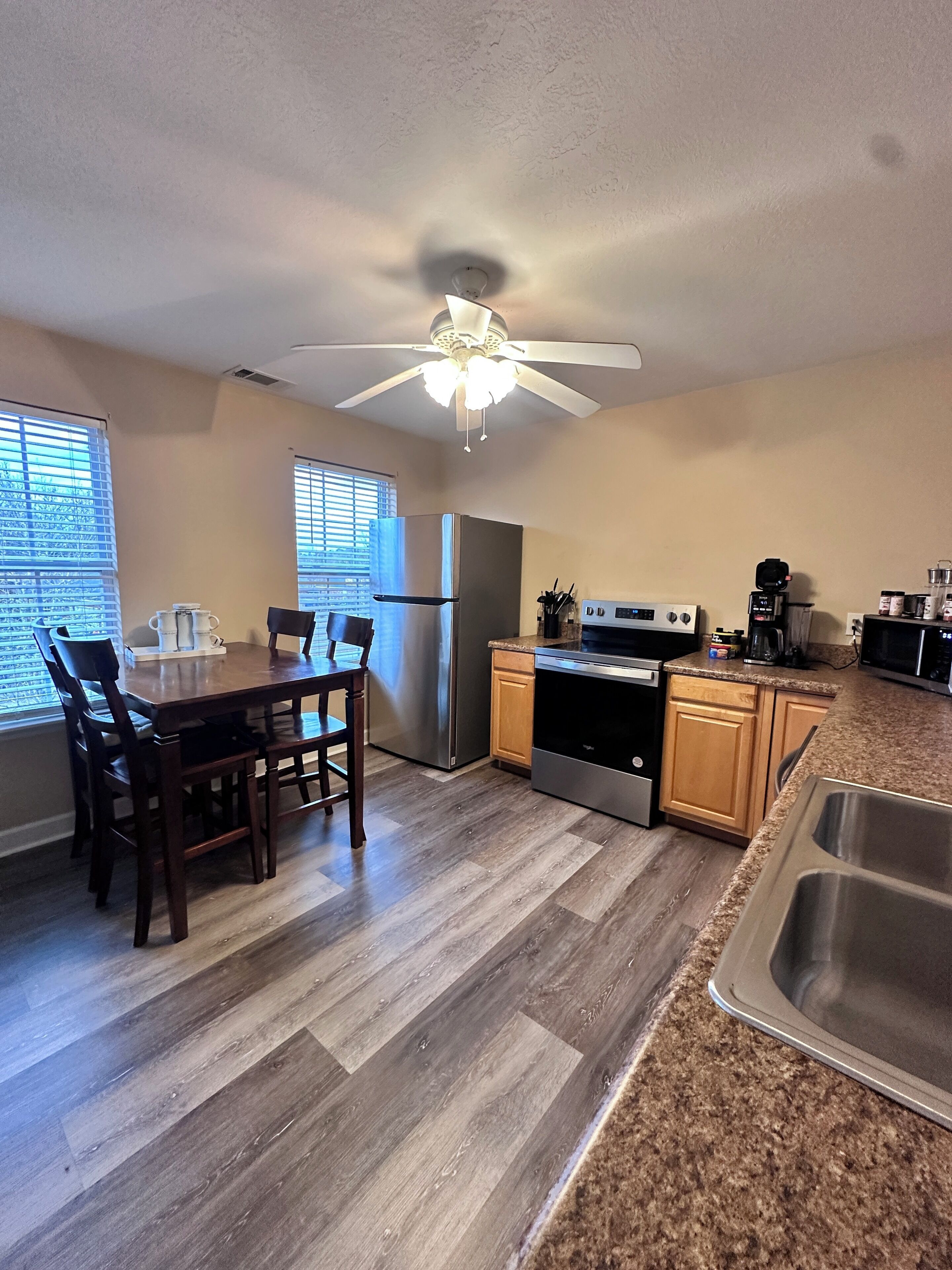 Microwave, oven, stovetop, dishwasher