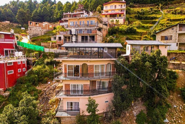 Exterior - Aurora Ridge Residence (mukteshwar)