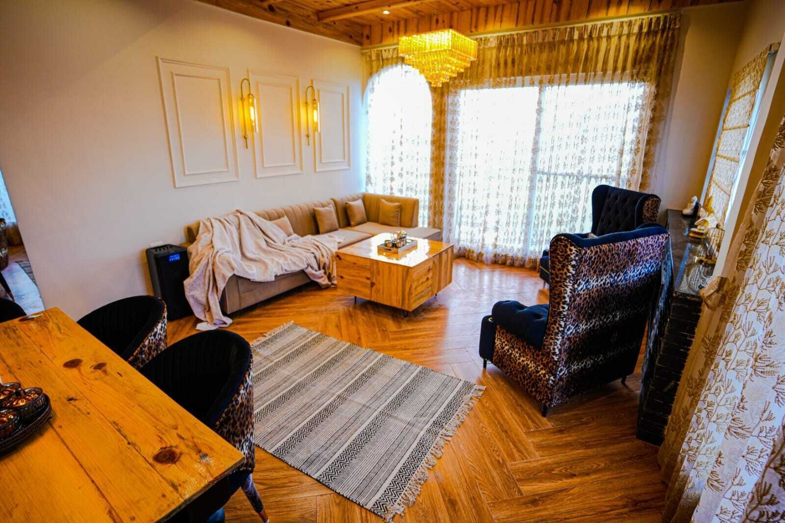 Royal Villa | Living area