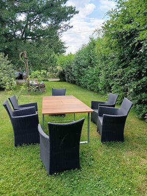 Outdoor dining - Adam Domicile (Auw bei Prüm)