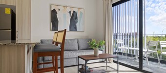 NOK Modern 1BR Apartment With Terrace in Vistacana