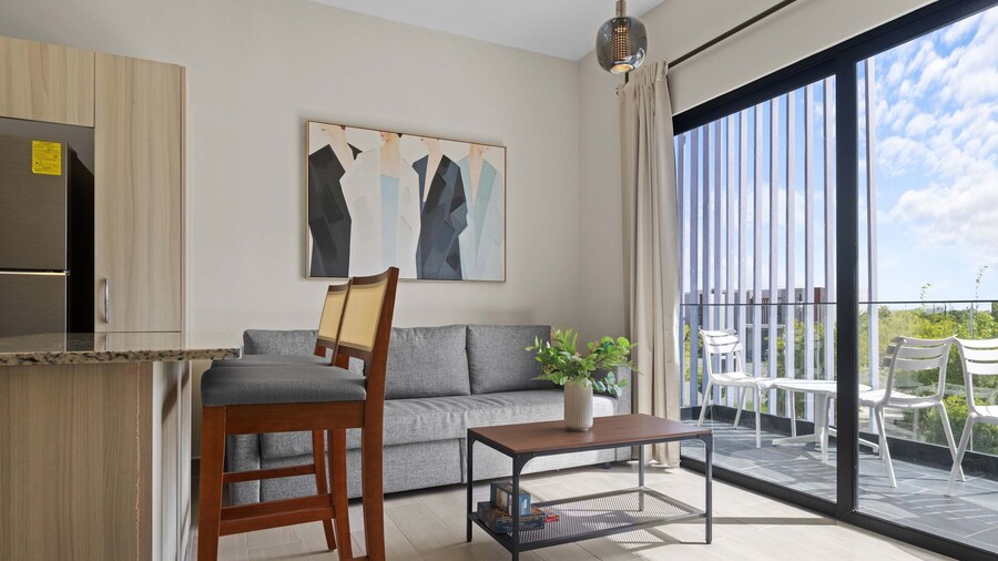 NOK Modern 1BR Apartment With Terrace in Vistacana