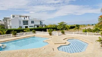 Vila | 4 kamar tidur dan internet