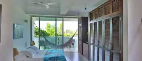 Villa | 4 bedrooms, Internet