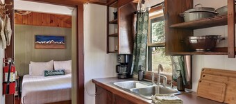 Iroquois Adirondack Cabin