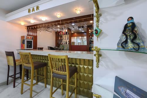 Bar (in der Unterkunft)