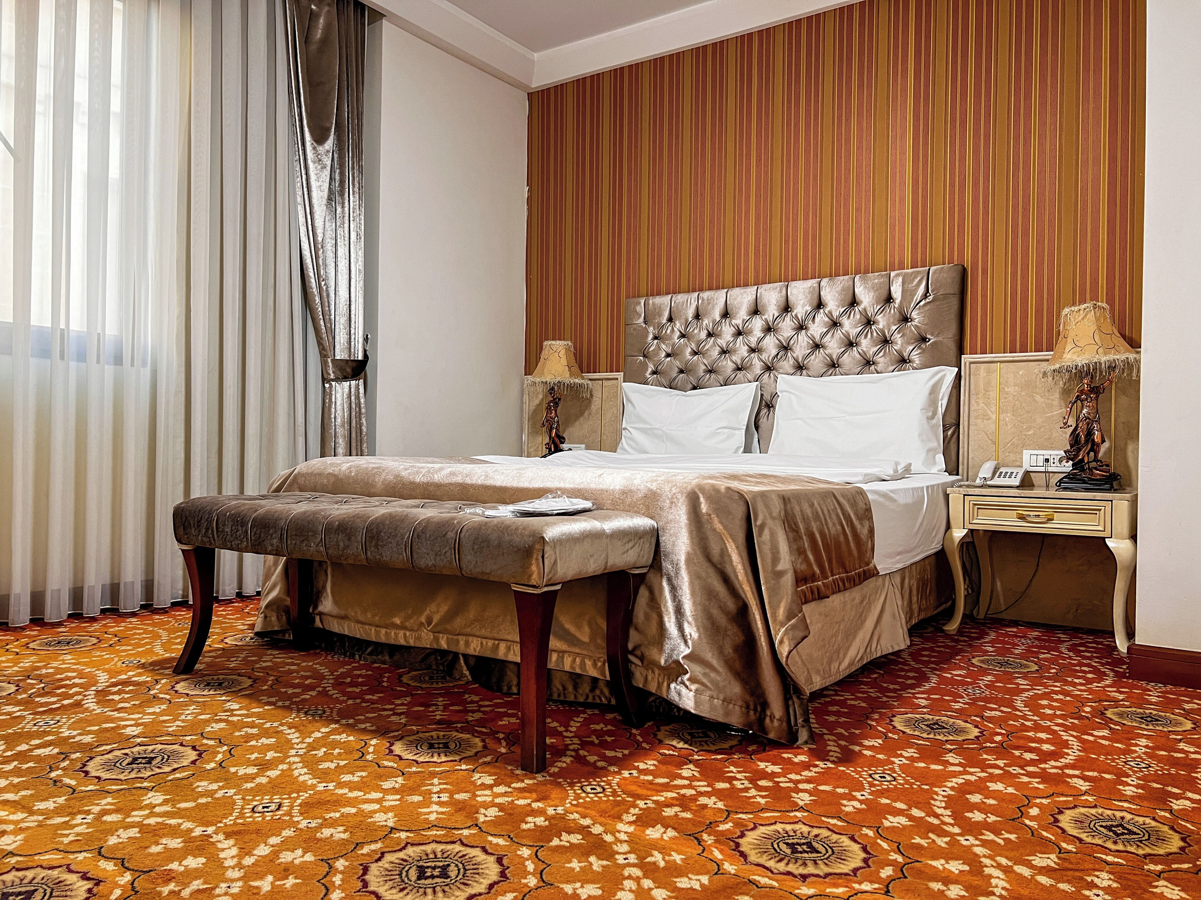 Royal Suite, City View | Egyptian cotton sheets, premium bedding, Select Comfort beds, minibar