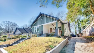 Rumah (4 Bedrooms) | Interior