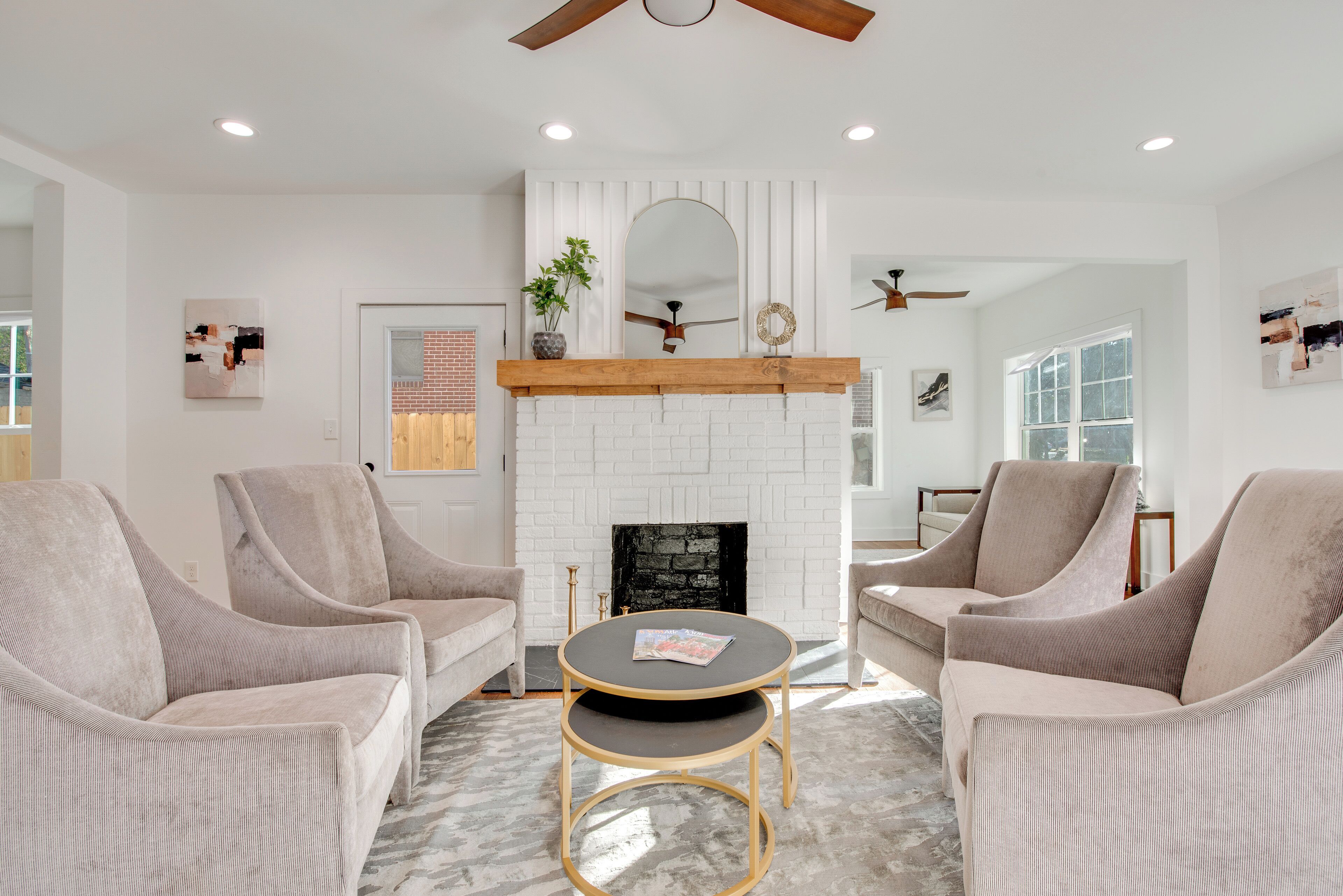 House (4 Bedrooms) | Front of property