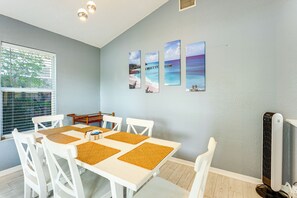 Interior - 4 Mi to Clearwater Beach: Extended Stay w/ Yard (Clearwater)