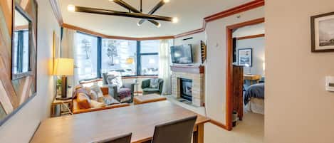 Apartment (2 Bedrooms) | Front of property