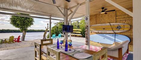 House (2 Bedrooms) | Front of property