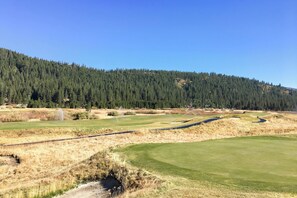 Apartment (2 Bedrooms) | Interior - High Sierra Summer Stay in Everline Resort & Spa! (Olympic Valley)