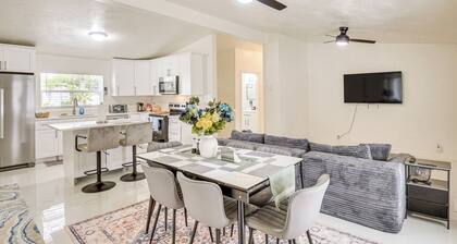 Walk to Romano Beachfront Park: Airy Home w/ Yard