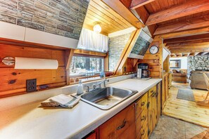 House (3 Bedrooms) | Interior - 8 Mi to Cranmore Mtn Resort: A-frame w/ Fire Pit (Center Conway)