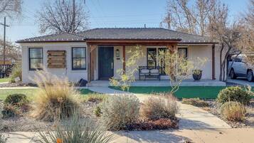 Apartment (0 Bedroom) | Interior