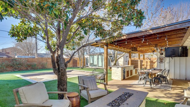 House (3 Bedrooms) | Interior - 1 Mi to Texas Tech: Group Getaway w/ Pool & Sauna! (Lubbock)