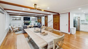 Unclassified image, 3 of 28, button - Marthas Vineyard Vacation Retreat - Relax! (Vineyard Haven)
