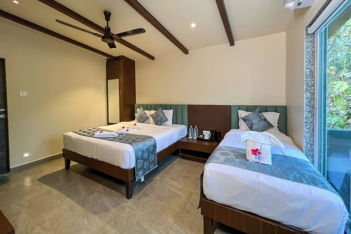 Suite Luxe, balcon, vue jardin