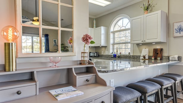 Apartment (2 Bedrooms) | Interior - Golf, Gamble & Fish! Condo w/ Pool in Little River (Little River)