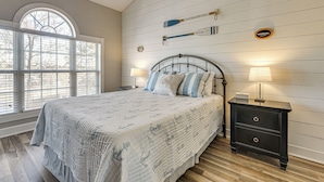 Apartment (2 Bedrooms) | Interior - Golf, Gamble & Fish! Condo w/ Pool in Little River (Little River)