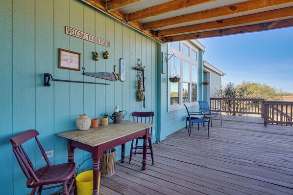 House (3 Bedrooms) | Interior - 15 Mi to Kartchner Caverns: Quiet Gem w/ Mtn Views (Benson)