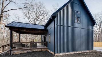 House (1 Bedroom) | Interior