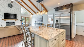 Rumah (4 Bedrooms) | Interior