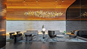 Unclassified image, 5 of 30, button - Modern Docklands Apartment | River Views | Near CBD & Stadium (Docklands)