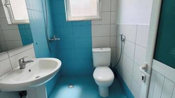 Standard-dobbeltværelse | Badeværelse | Håndklæder