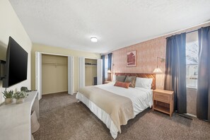 House, 4 Bedrooms | 4 bedrooms, minibar, laptop workspace, iron/ironing board - Albuquerque Escape Hot Tub + Atrium 4 Bedroom Home (Albuquerque)